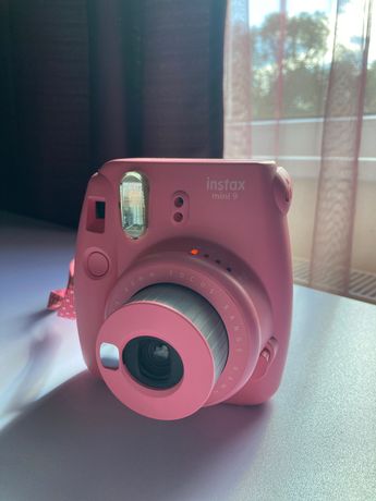 Instant camera Fuji mini 9
