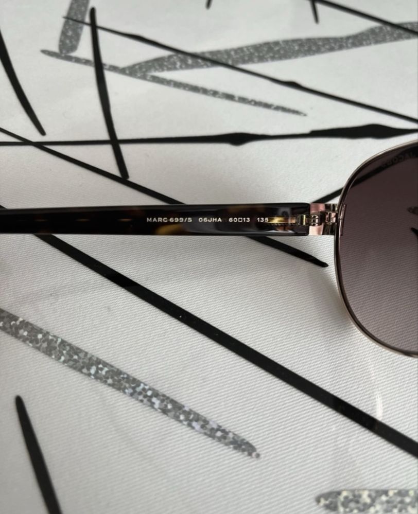 Ochelari de soare Marc Jacobs
