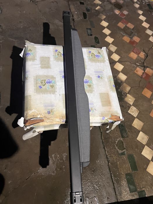 Продаётся задняя шторка богажника на КАПТИВУ