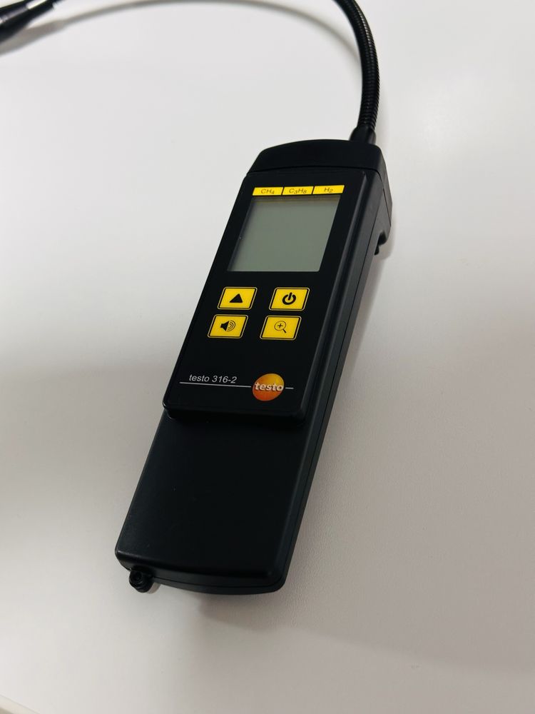 Testo 316-2 - Detector de scurgeri de gaz cu pompa integrata