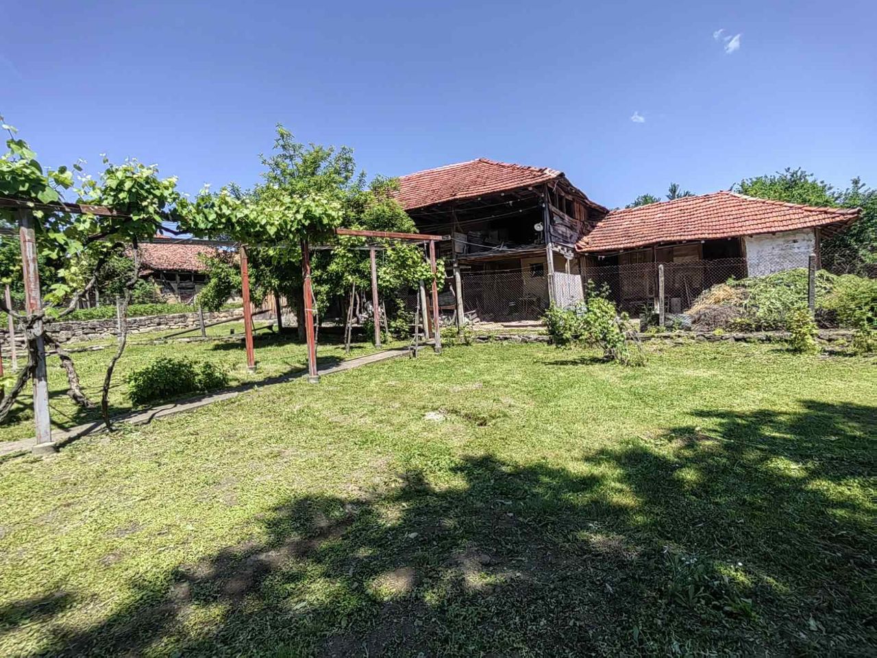 Продава се Къща в Елена - 100 кв.м за 520 €/кв.м - Снимка #4
