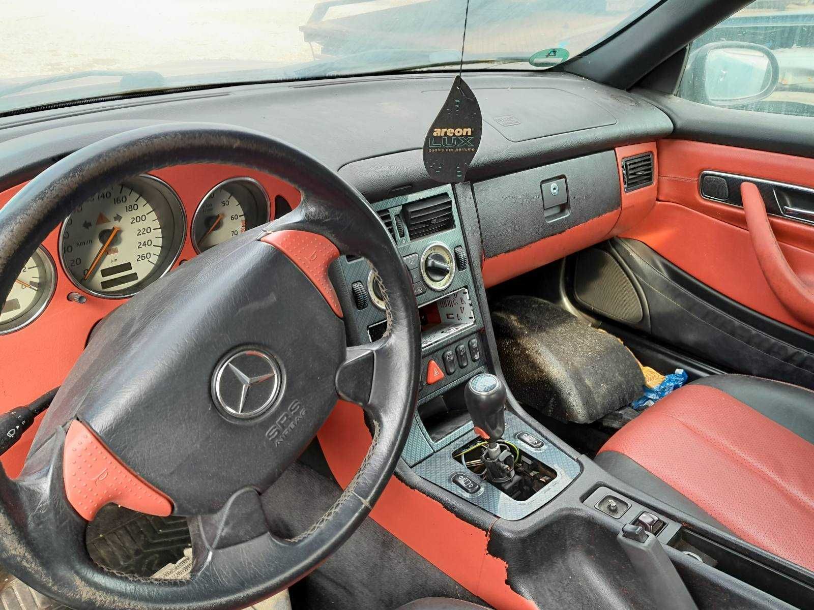 Mercedes SLK 2,0 2000 г на части