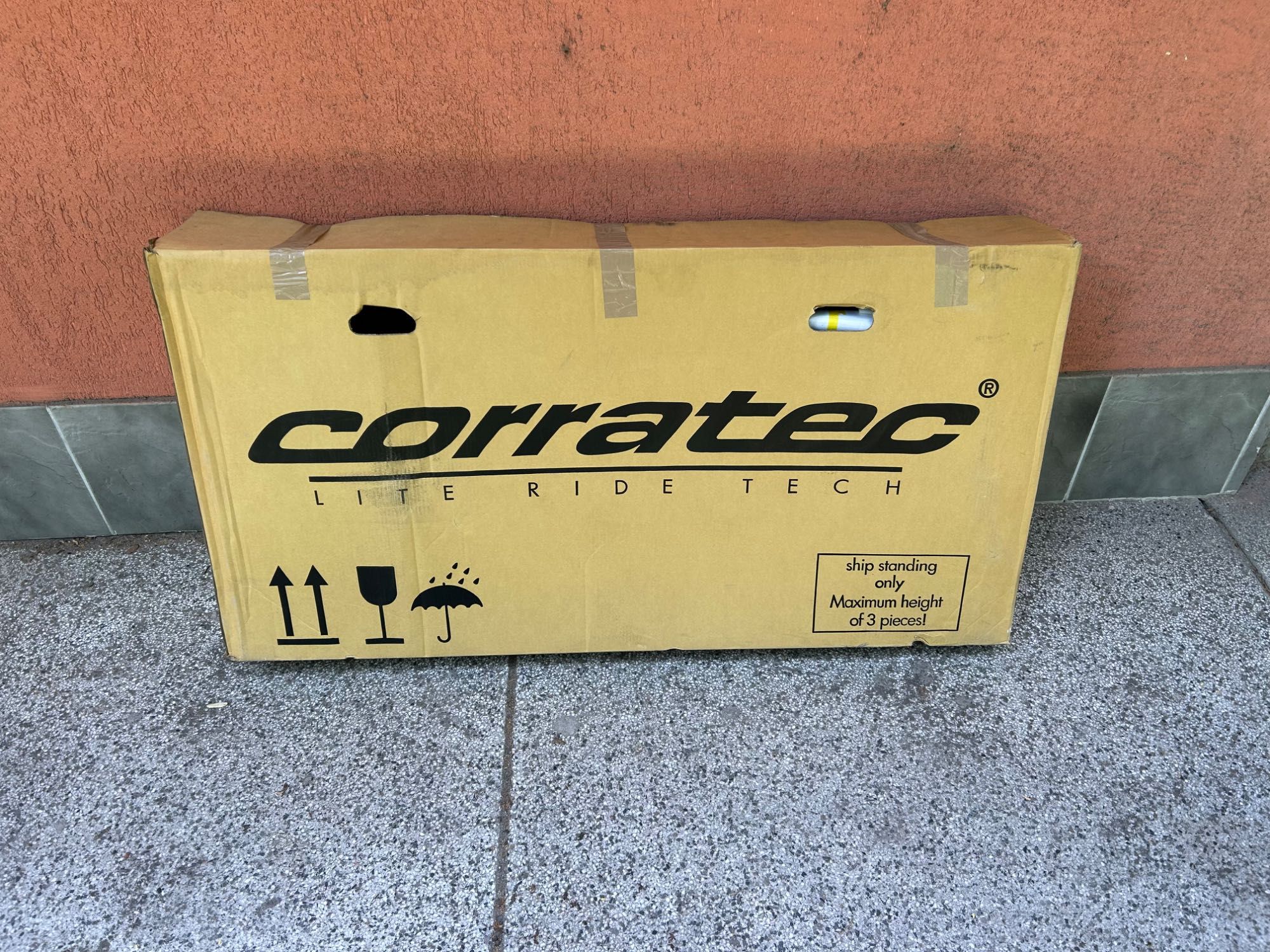 Чисто нови колела Corratec