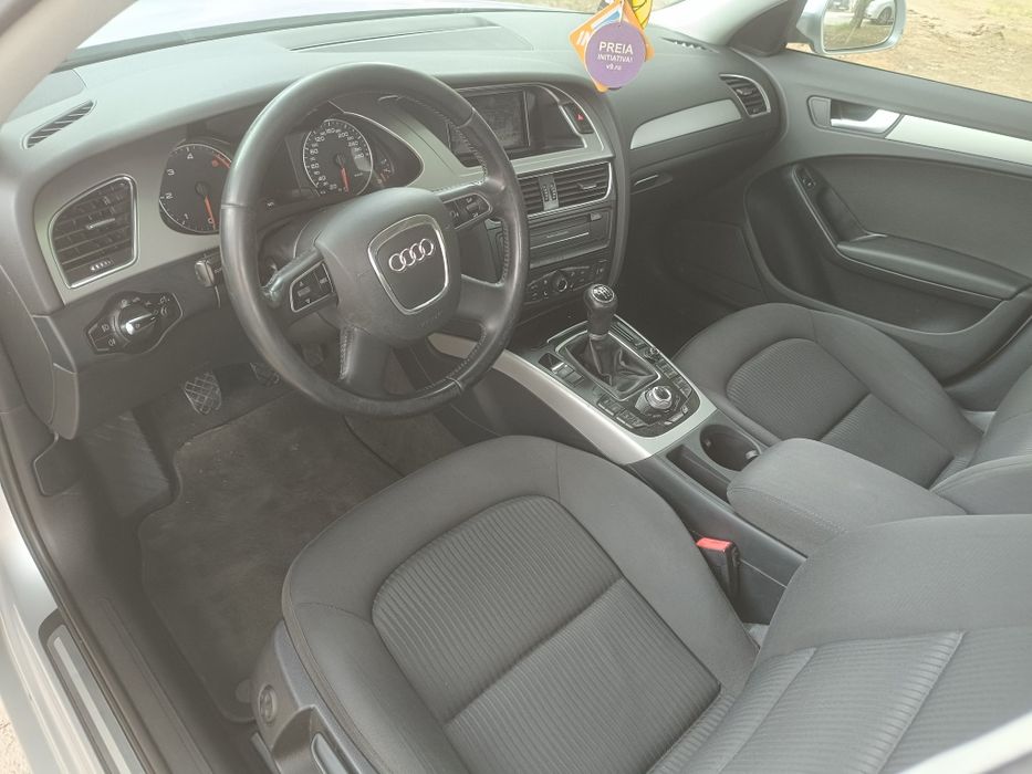 Audi A4 b8 an 2012 motor 2.0 tdi 140 cp accept și variante + diferenta