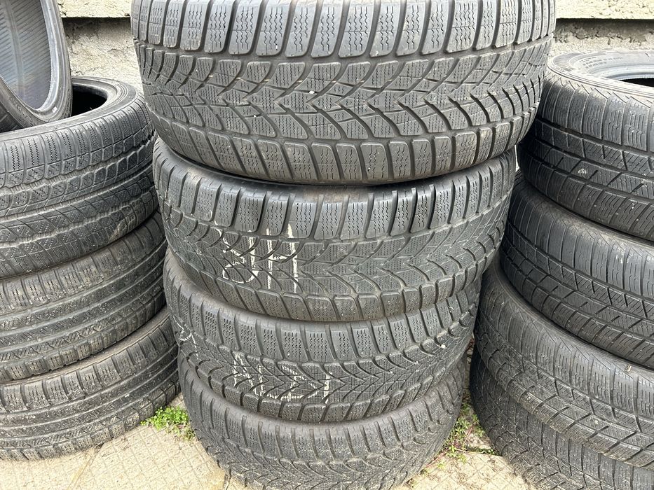 4 зимни гуми dunlop 225 55 17