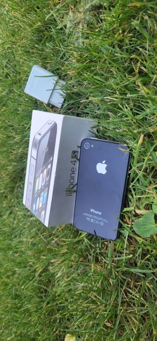 Iphone 4S 32gb, Состояние Пушка, Полный комплект.