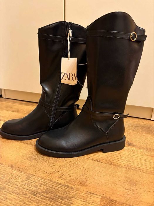 Нови ботуши ZARA