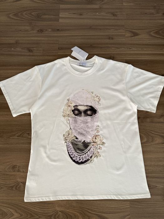 Tricou in nom uh nit