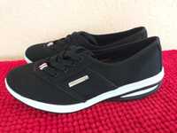 Pantofi sport noi Walker nr 40