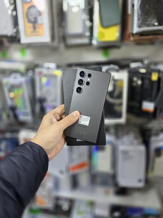 Samsung S24 Ultra/256 памяти