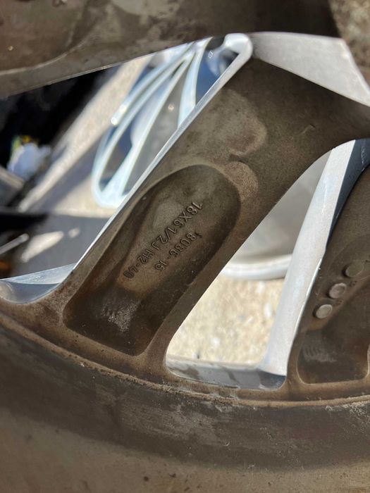 Nissan джанти 18 цола 5x114.3 – отлично състояние