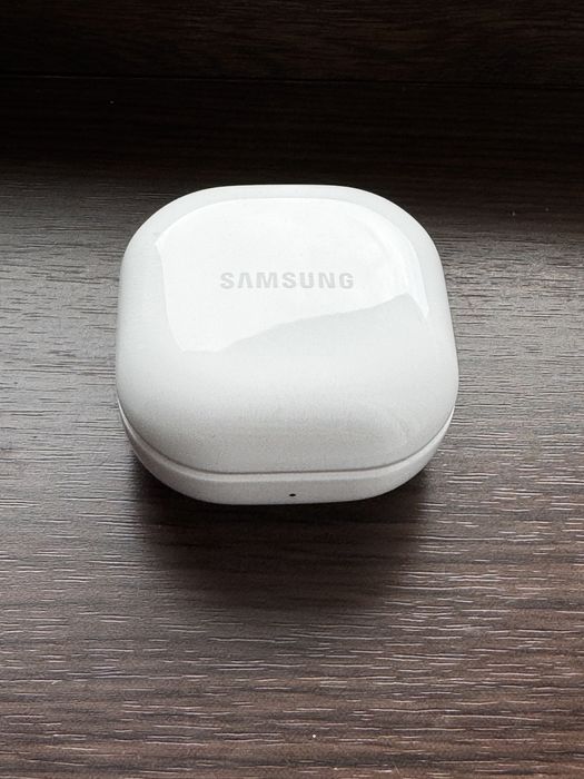 Samsung Galaxy Buds 2