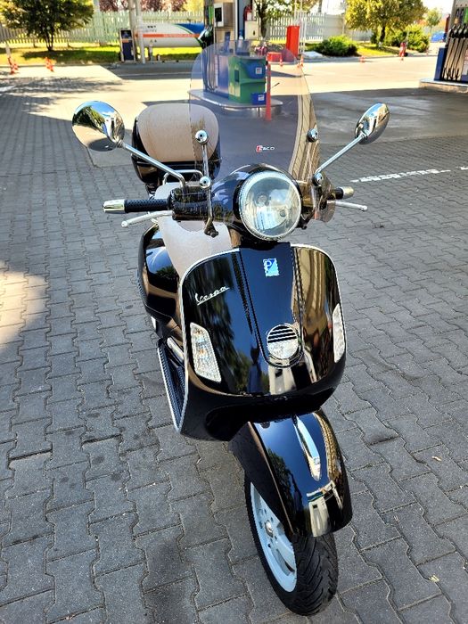 Piaggio Vespa 250 GTS