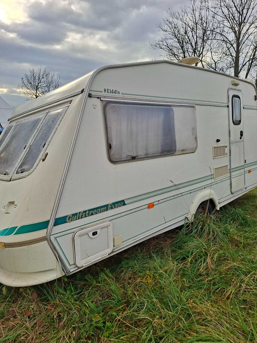 Rulota de vânzare in stare buna.