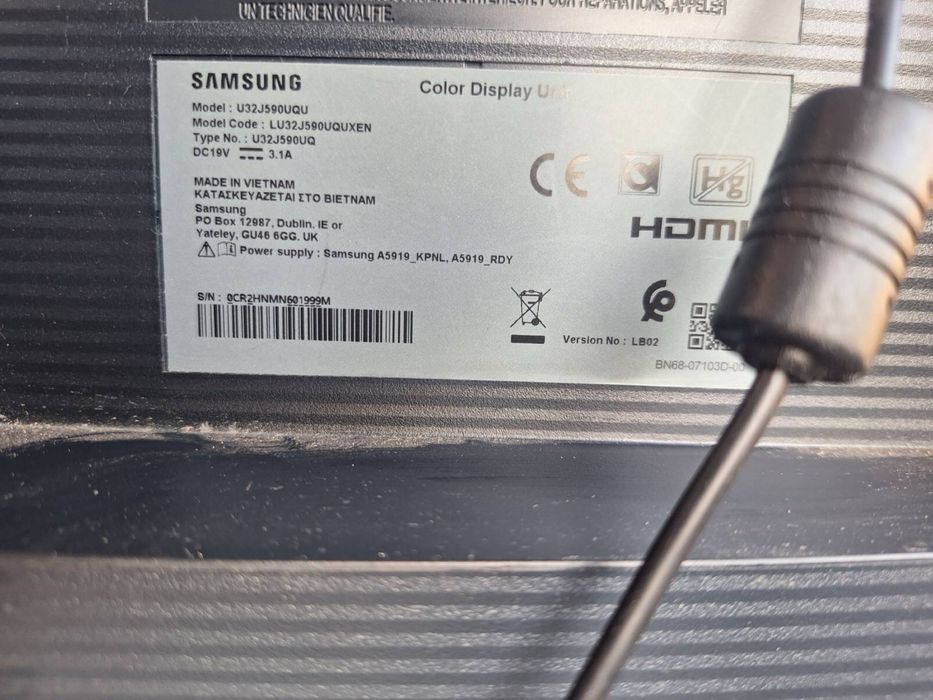 Монитор Samsung