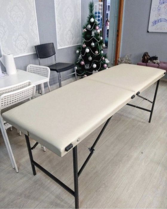 Кушетка Новая качественный