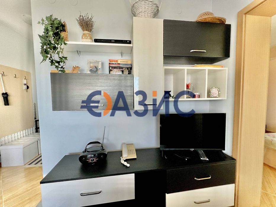 Продава се Двустаен апартамент в к.к. Слънчев бряг - 102 кв.м за 736 €/кв.м - Снимка #4