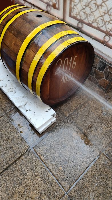 Zdrobitor,butoi vin,butoi tuica