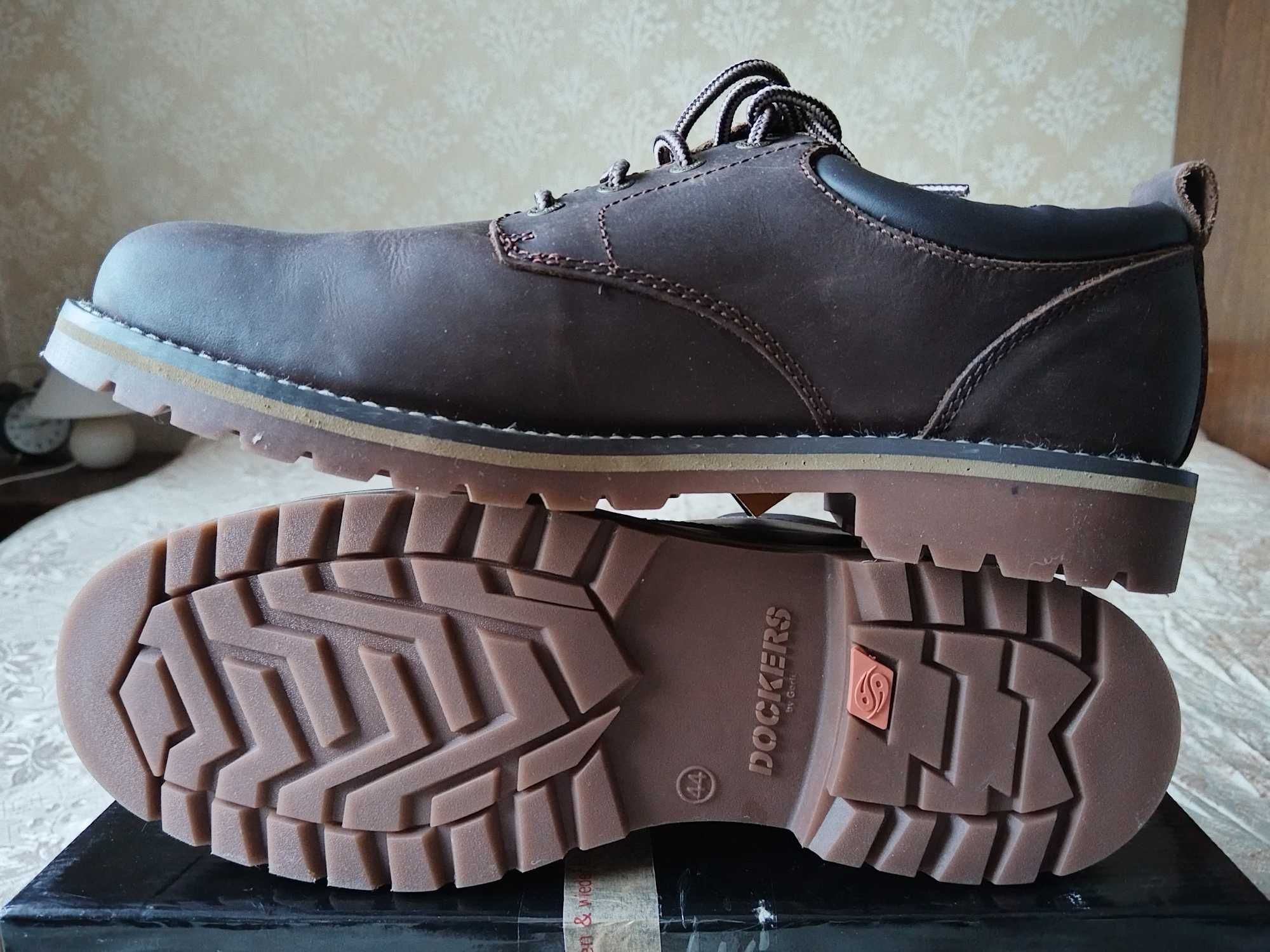 Мъжки обувки и боти - Dockers, Levi's, Redskins, Wrangler и др