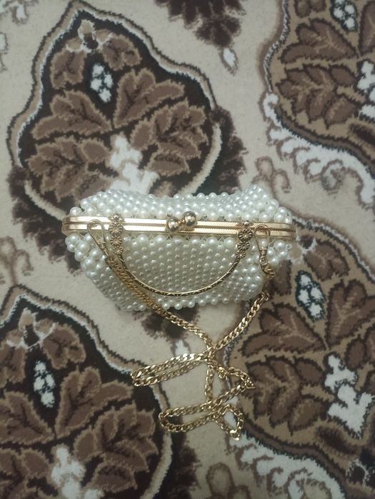 zamanogoy yoshlar uchun munchoqli sumka