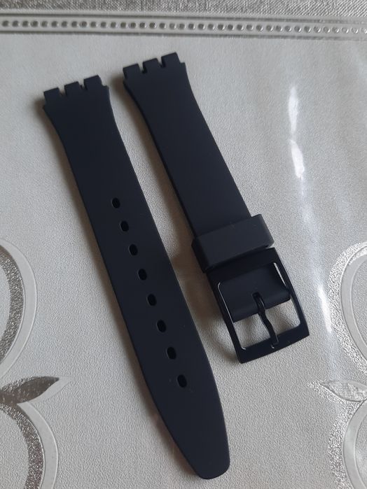 Продам часы Swatch