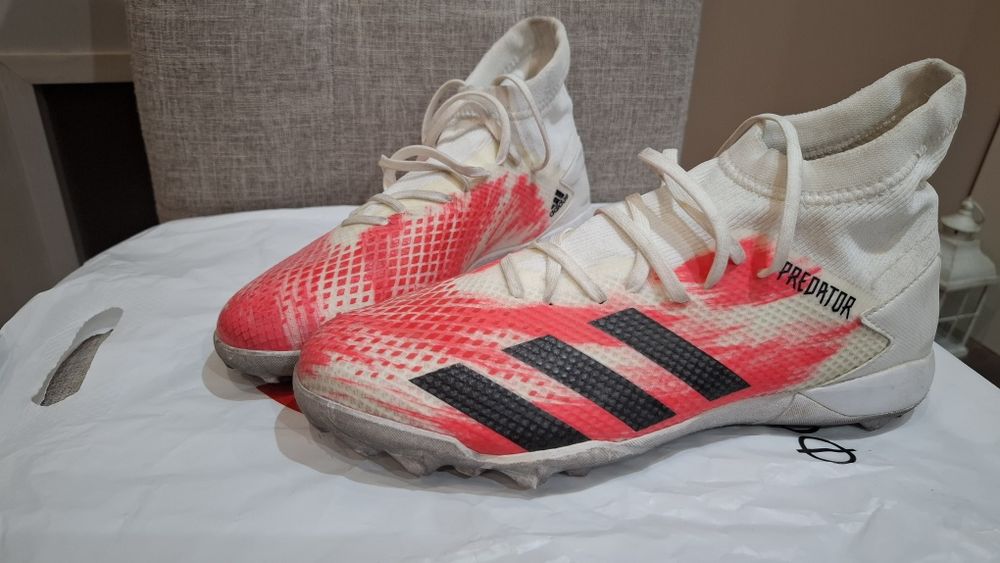 Adidas Predator 43 1/3