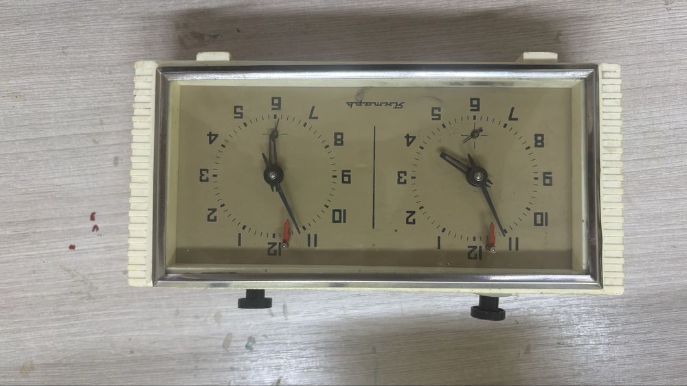 Часы шахматные механические