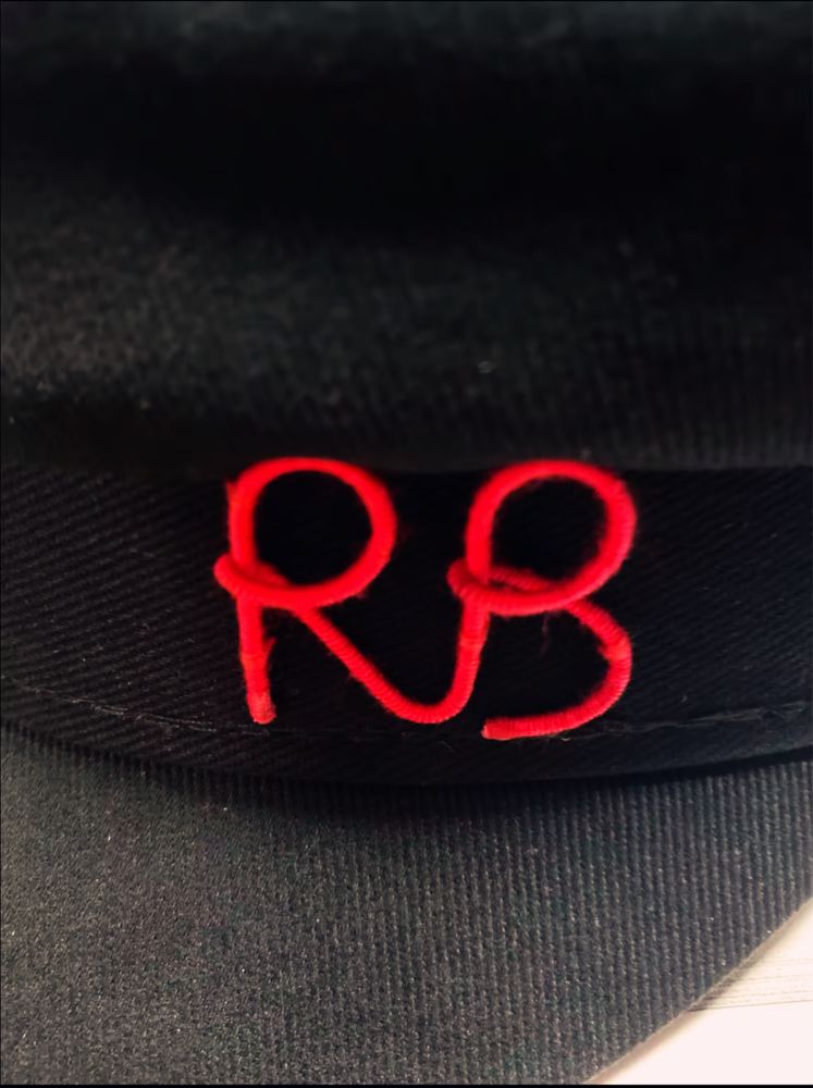 RB Шапки Ruslan Baginskiy