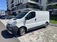 OPEL Vivaro de marfa 3,5 t , extra impecabila