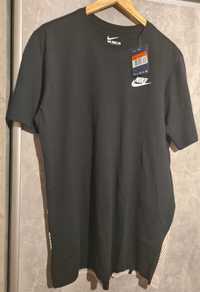 Мъжка тениска Nike Tee Athletic Cut  L размер