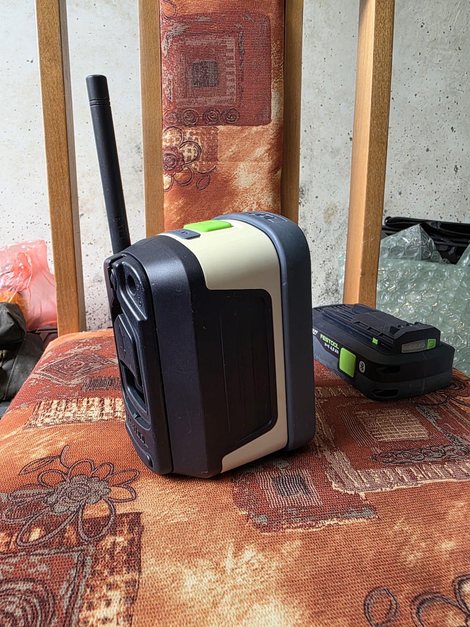Радиоприемник Festool противоударен  батерия 4.0 Ah 18 V Sysrock BR 10