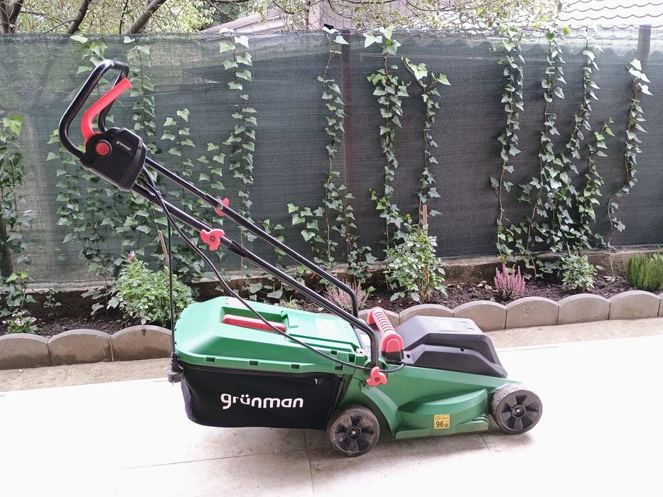 Masina de tuns iarba electrica grunman