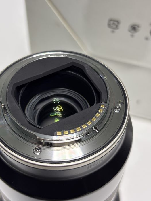 Tamron 28-75mm f 2.8 di III RXD