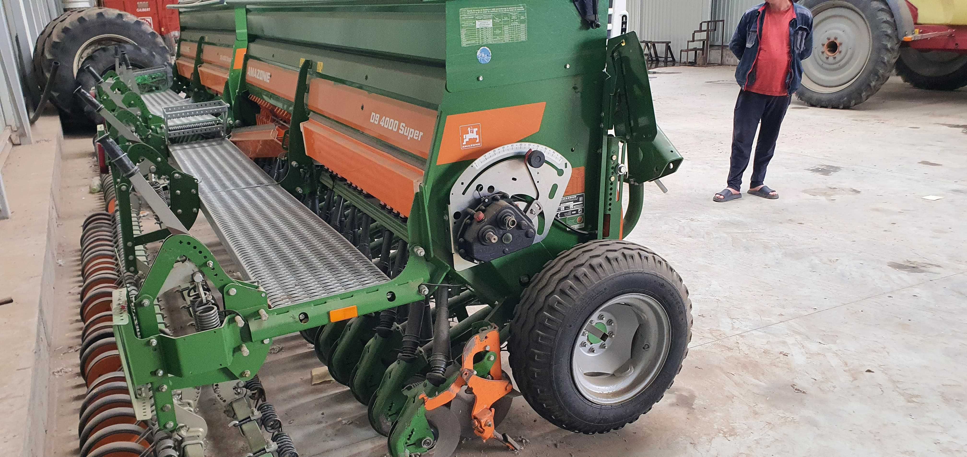 Semanatoare paioase Amazone D9 4000 Super