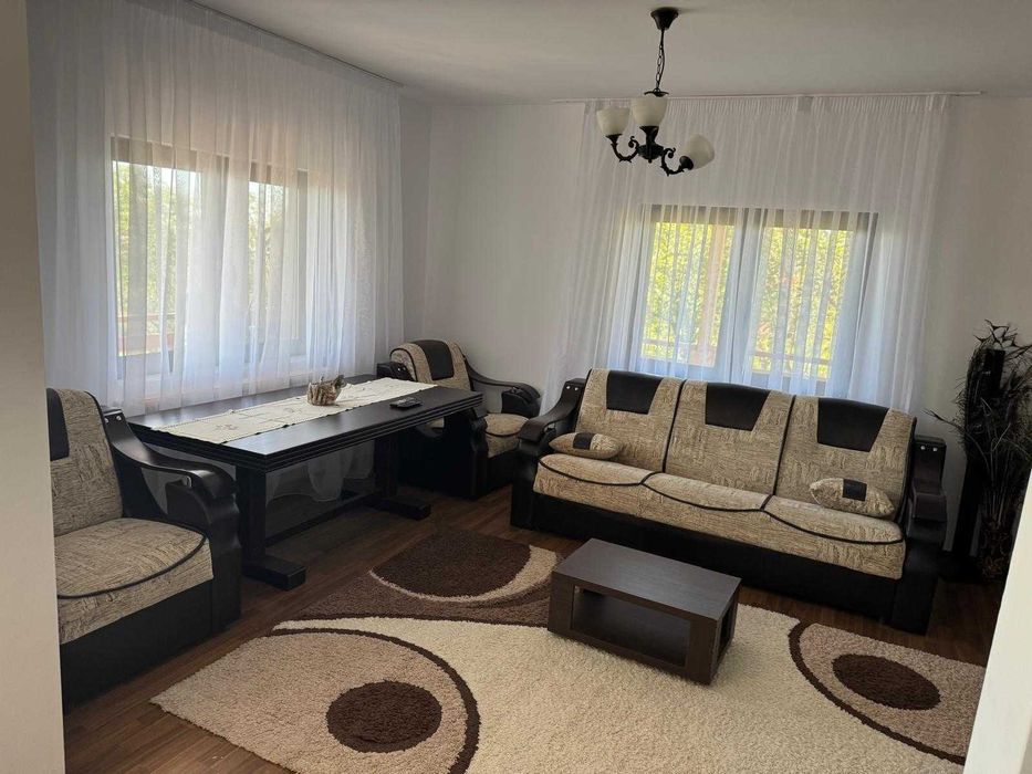 Casa/Pensiune de vanzare