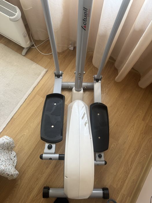 Кростренажор Actuell Fitness с магнитно натоварване с 8 степени
