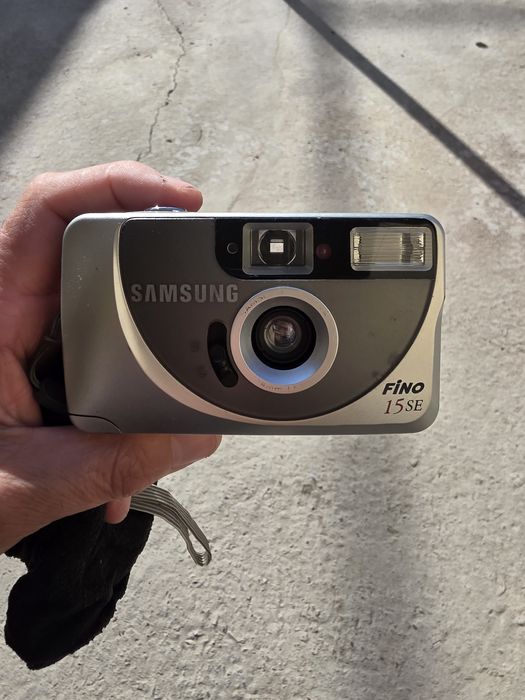 Фото апарат samsung прадаётся