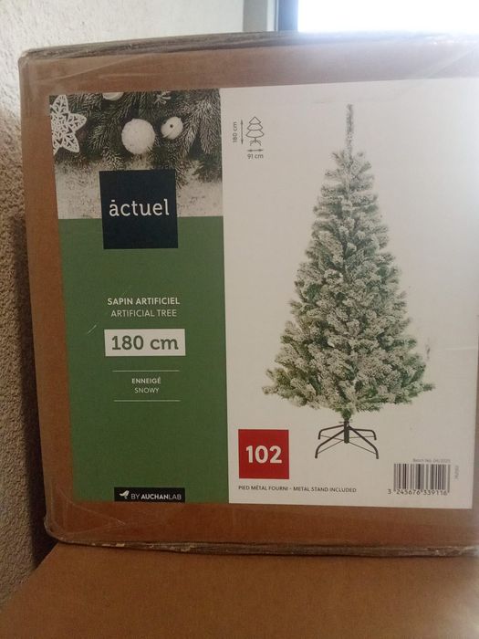 Brad artificial nins nou, sigilat