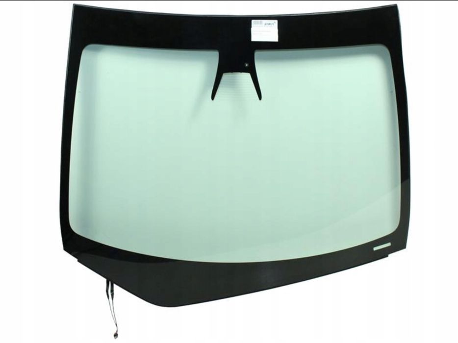 Предно стъкло Tesla Model Y 2020+