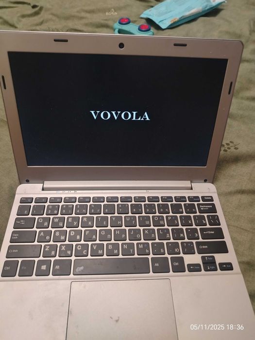 Продам ноутбук срочна