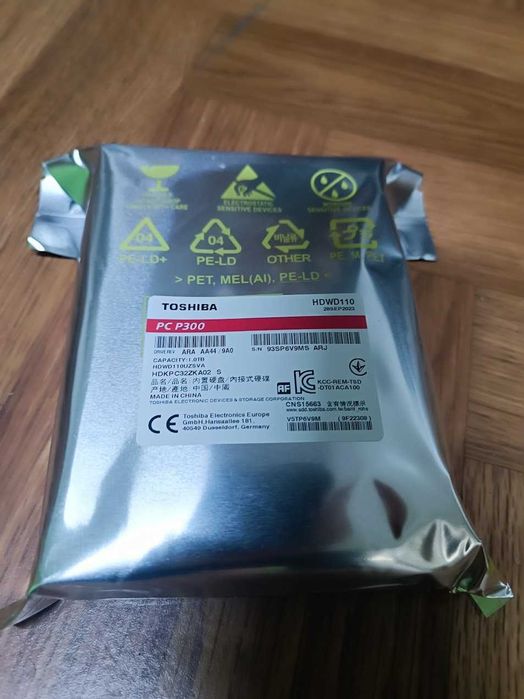 Твърд диск 1TB Toshiba P300