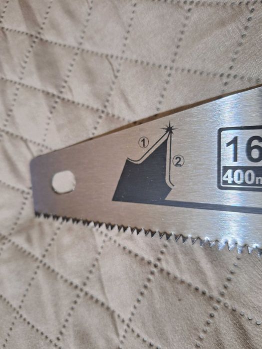 Fierastrau de mana, maner plastic-cauciuc, INGCO, 400mm, produs nou