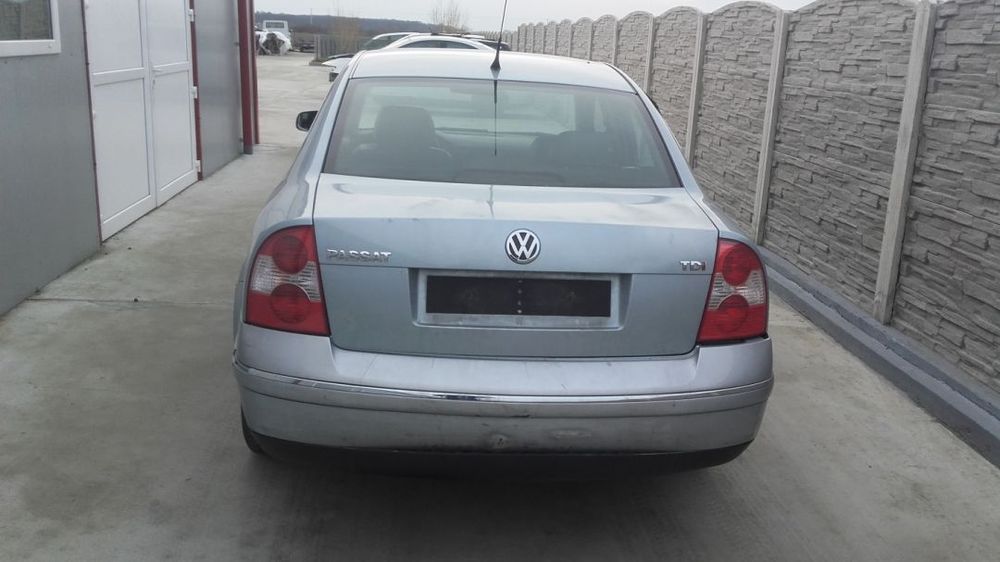CAPOTA SPATE VW PASSAT B5 BERLINA