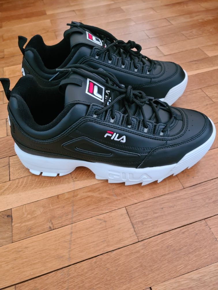 Мъжки маратонки /Сникърси/ FILA Disruptor low  45 номер