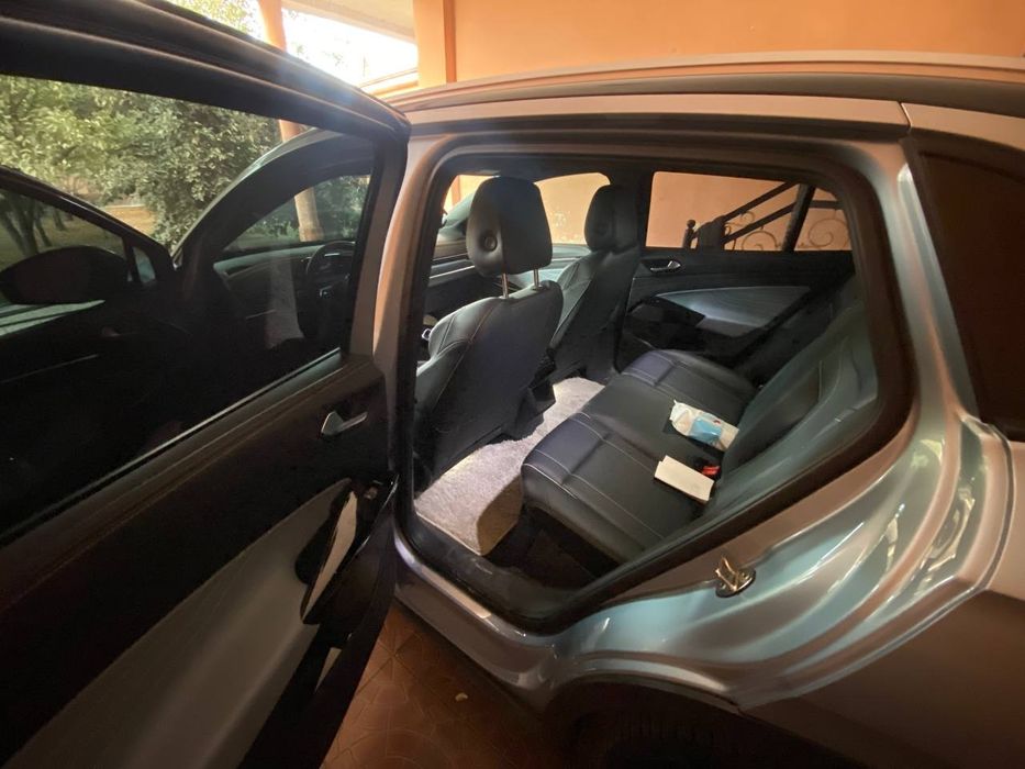 Машина продаеть состояние идеал