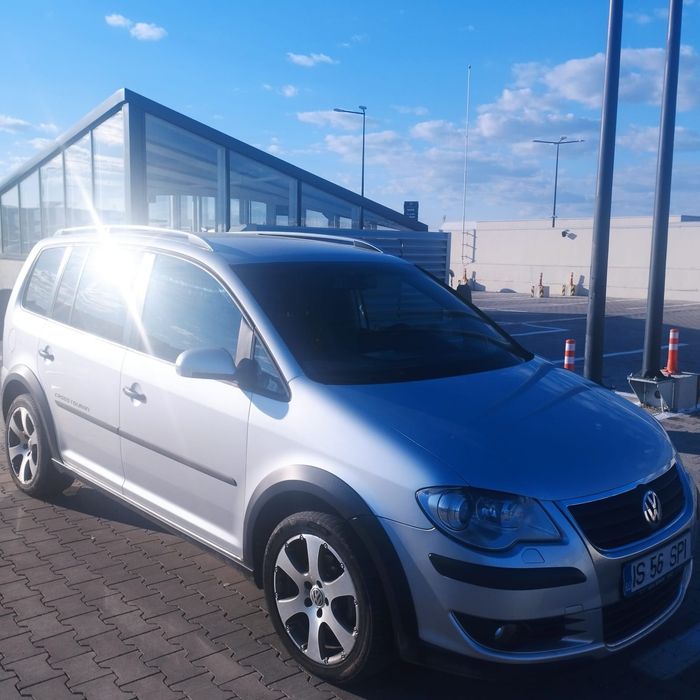 Touran Cross 2.0 TDI, proprietar