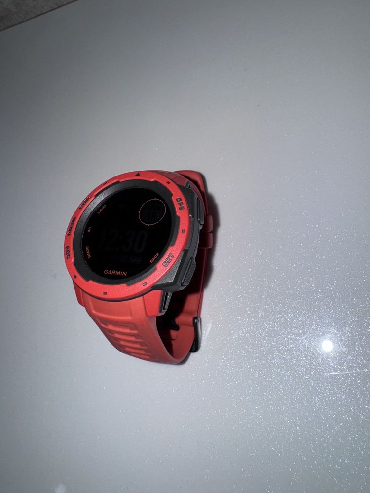 Garmin Instinct® Flame Red