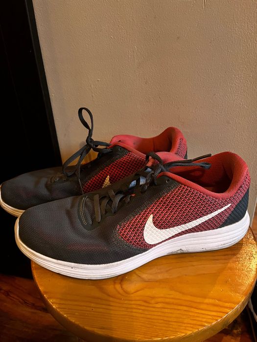 Разпродажба мъжки обувки