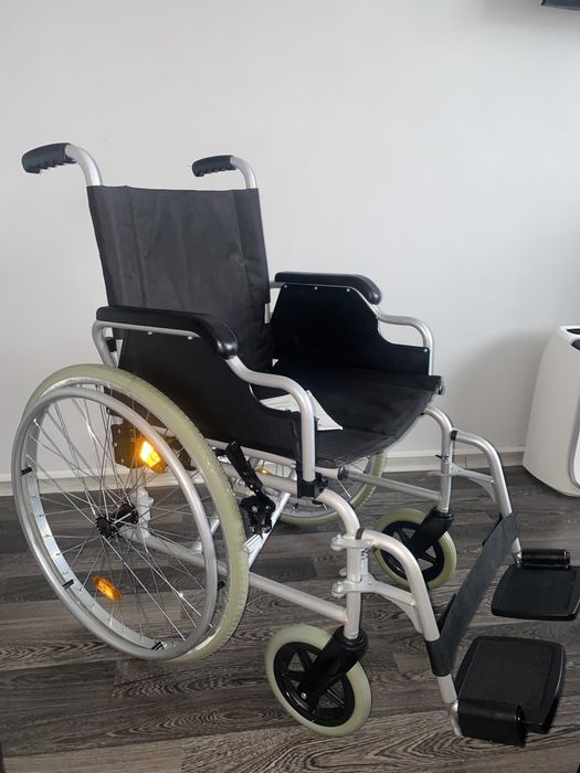 НОВА инвалидна количка