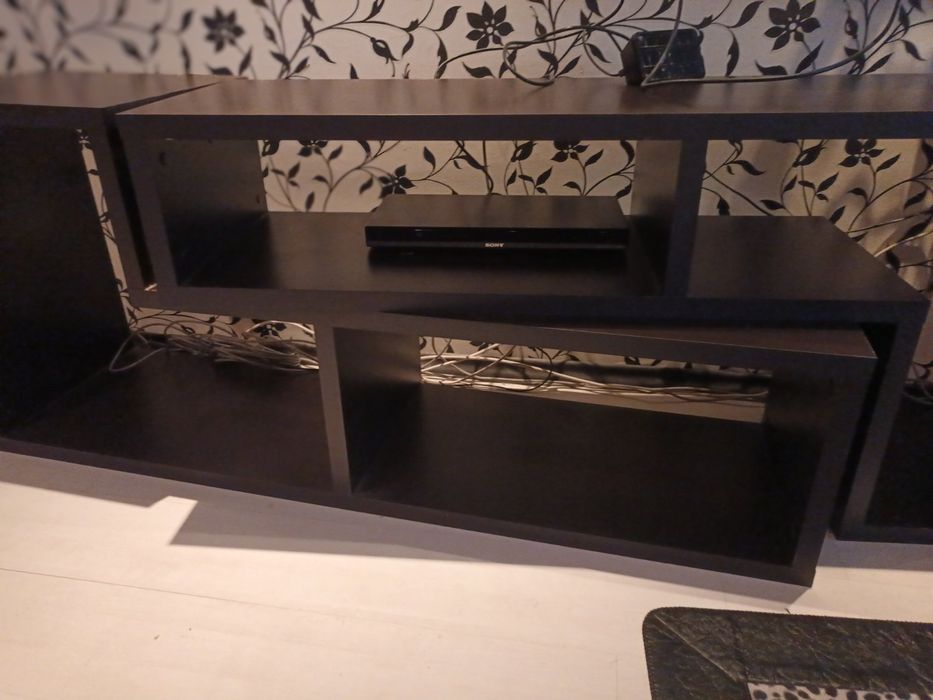 Масивен ТВ шкаф цвят венге